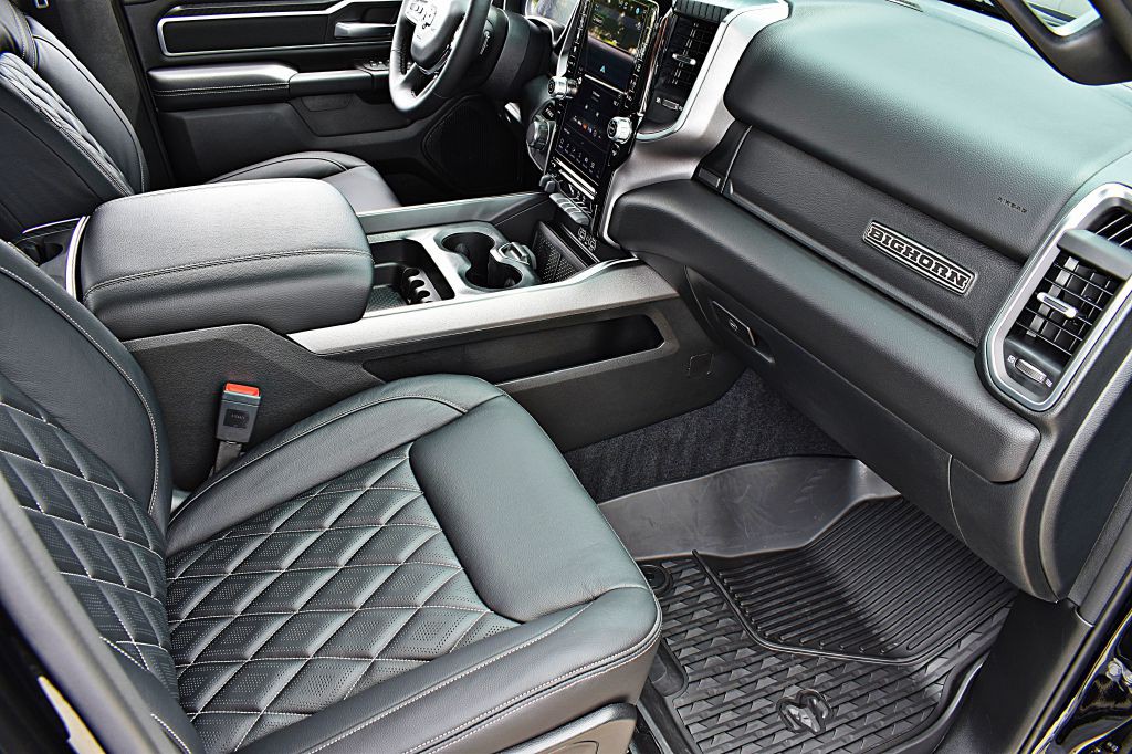 2026 RAM 1500 Image 21