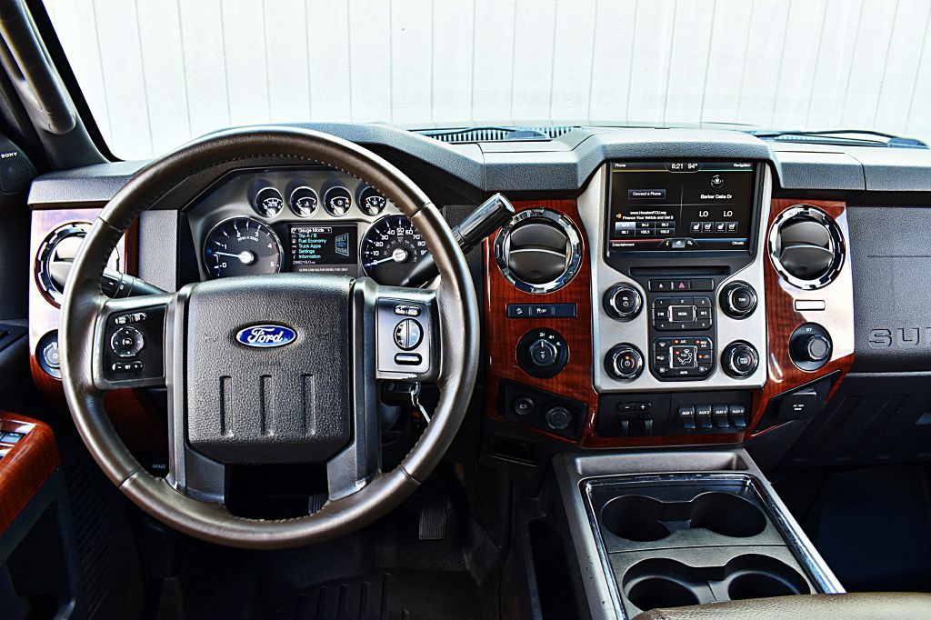 2016 Ford F-350 Image 24