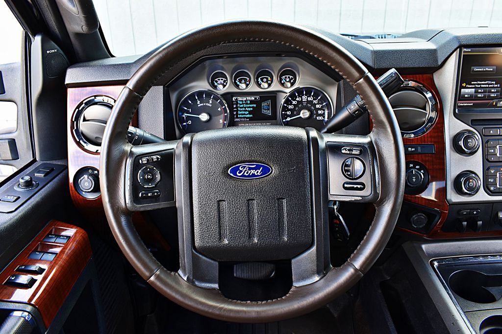 2016 Ford F-350 Image 25