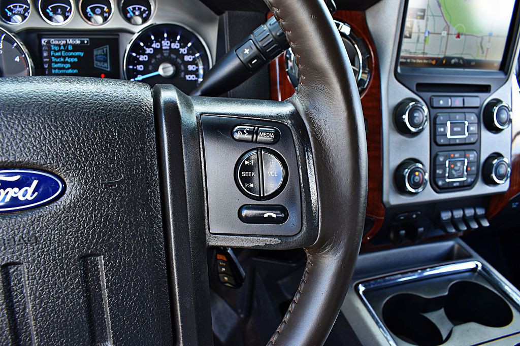 2016 Ford F-350 Image 38