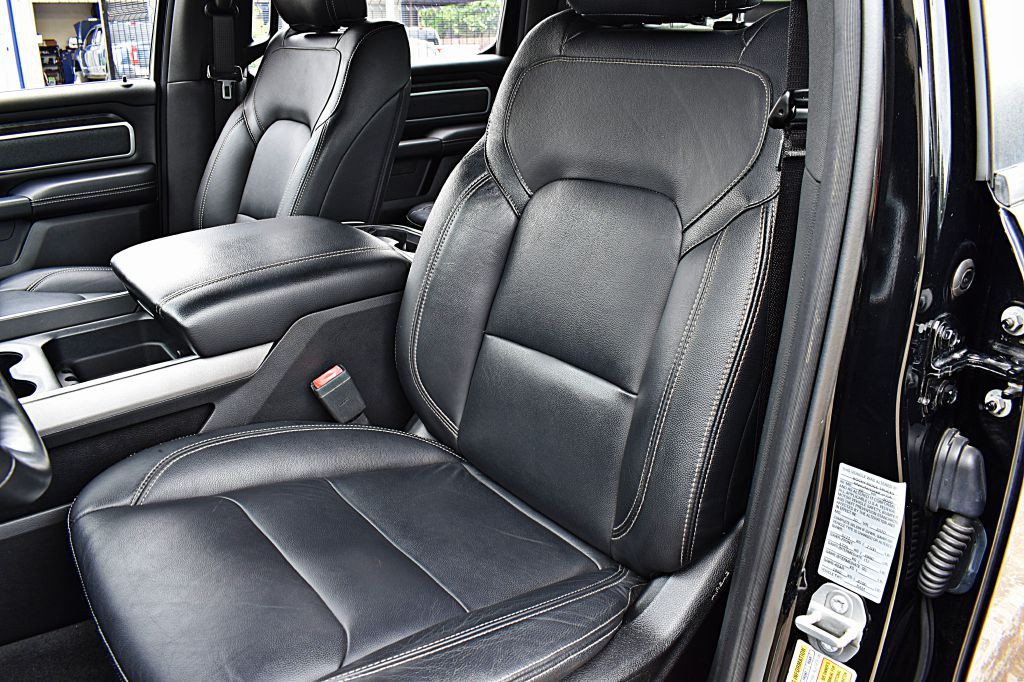 2020 RAM 1500 Image 18