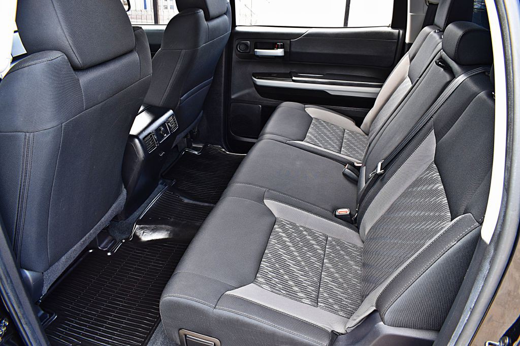 2021 Toyota Tundra Image 18