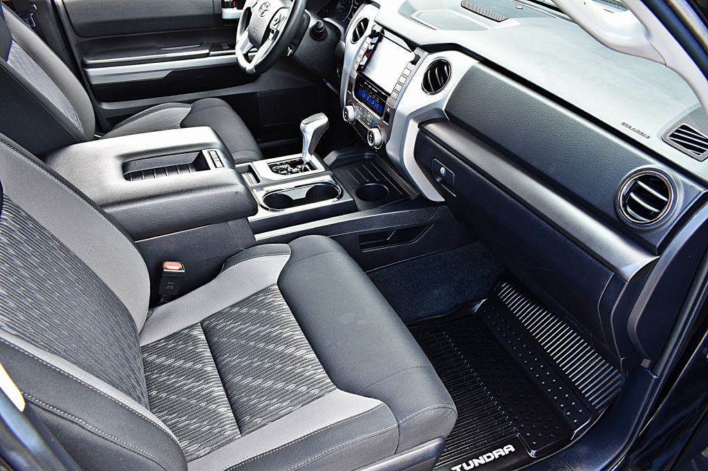 2021 Toyota Tundra Image 20