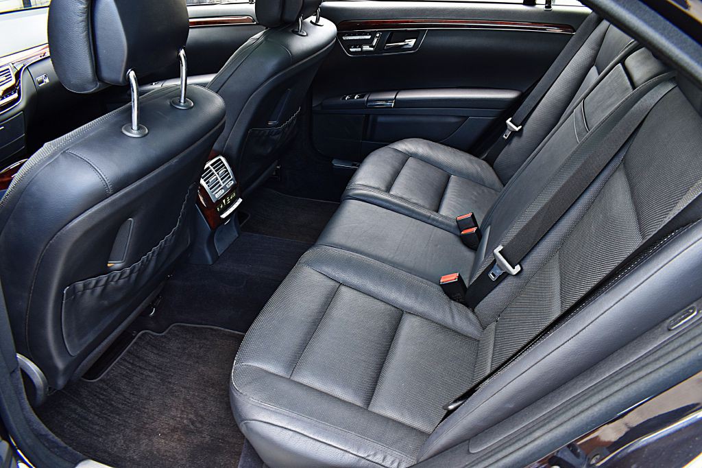 2010 Mercedes-Benz S-Class Image 18