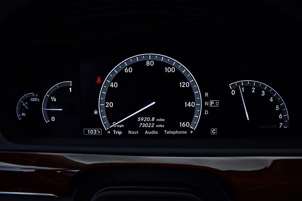 2010 Mercedes-Benz S-Class Image 39
