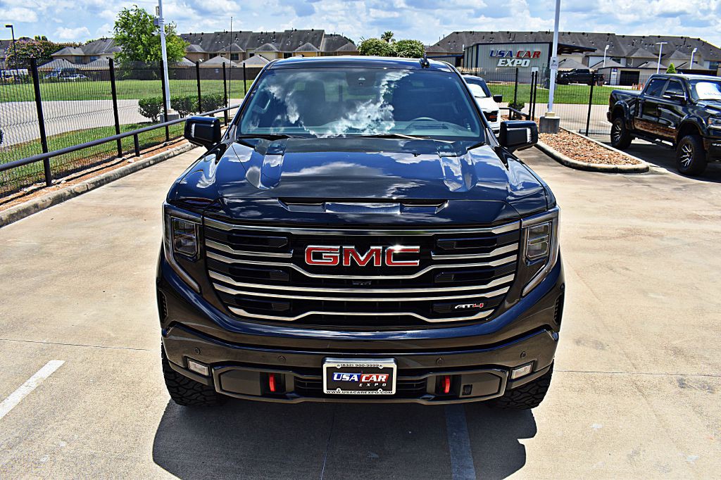 2025 GMC Sierra Image 13