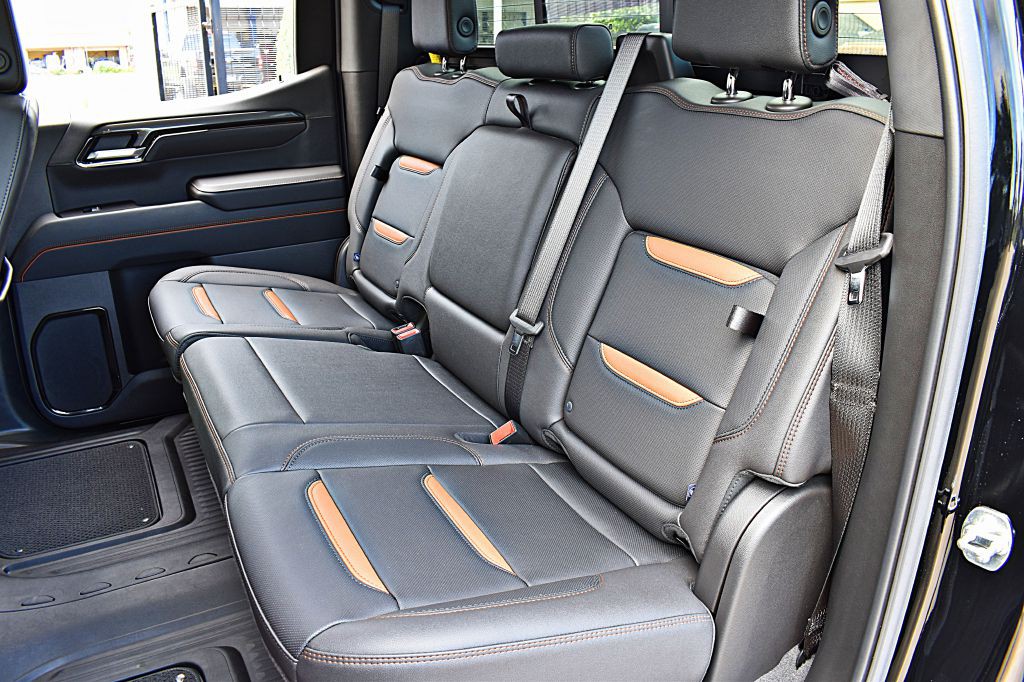 2025 GMC Sierra Image 19