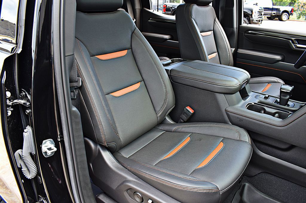 2025 GMC Sierra Image 21