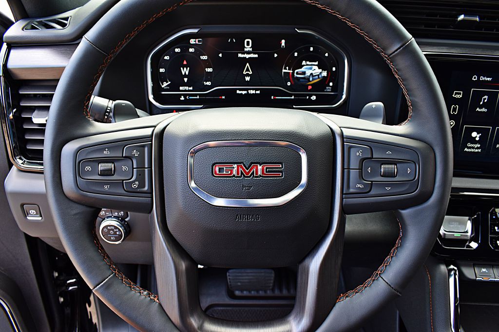 2025 GMC Sierra Image 35