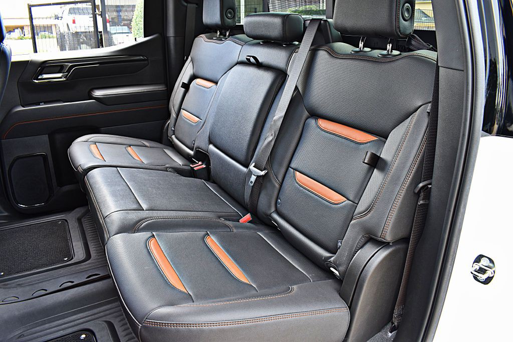 2023 GMC Sierra Image 21