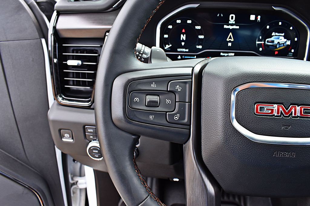 2023 GMC Sierra Image 41