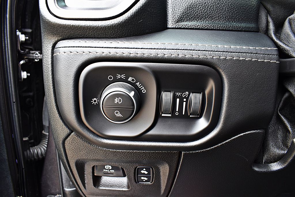 2021 RAM 1500 Image 50