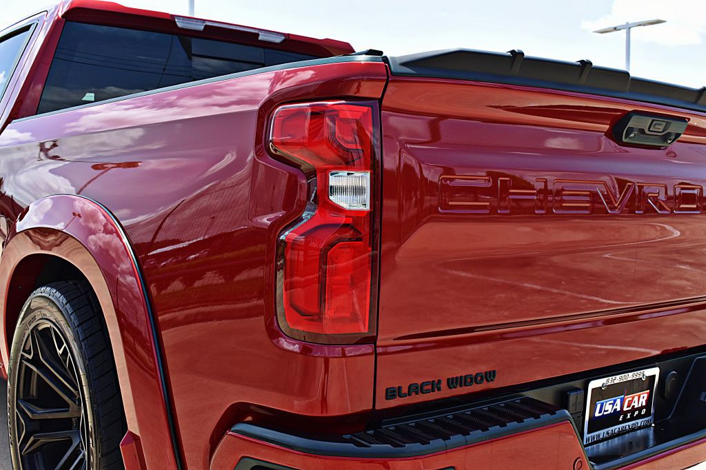 2025 Chevrolet Silverado 1500 Image 12