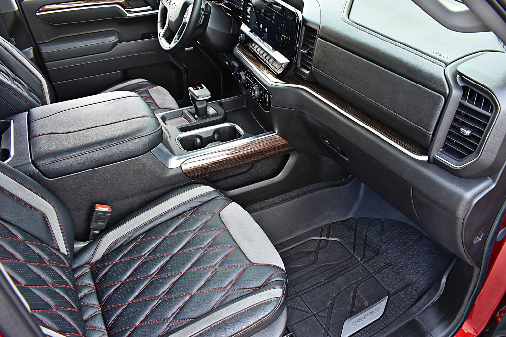 2025 Chevrolet Silverado 1500 Image 28