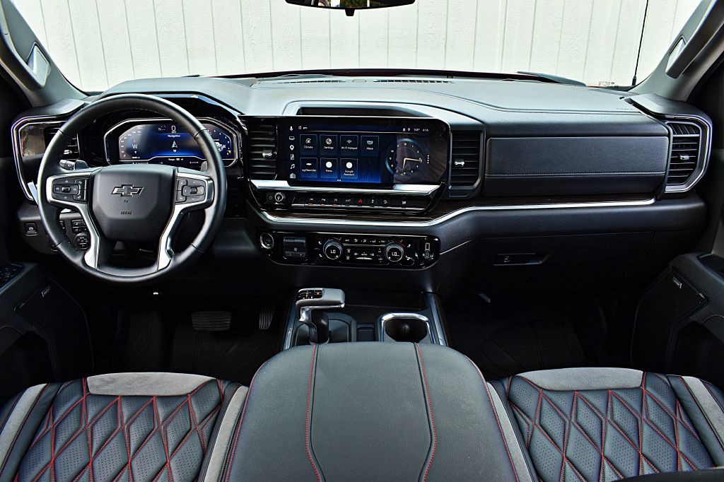2025 Chevrolet Silverado 1500 Image 33