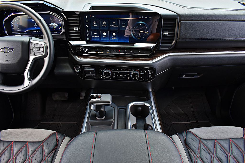 2025 Chevrolet Silverado 1500 Image 37
