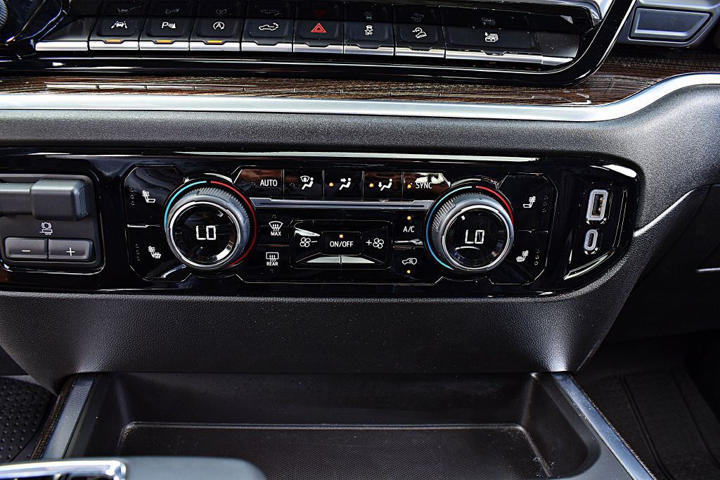 2025 Chevrolet Silverado 1500 Image 44