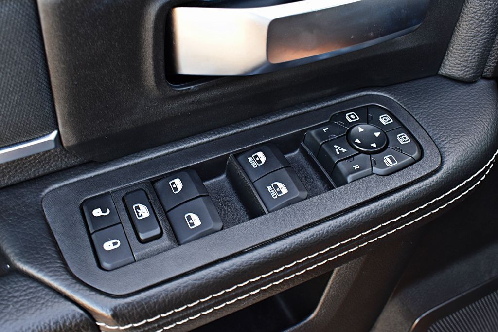 2026 RAM 3500 Image 46