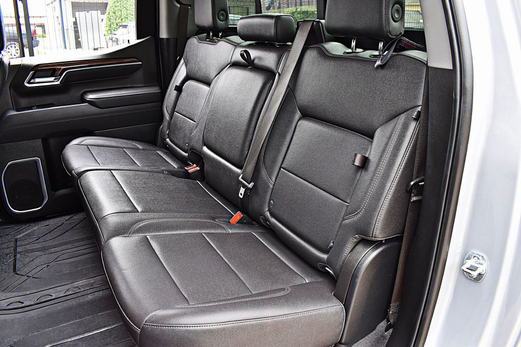 2025 Chevrolet Silverado 1500 Image 19