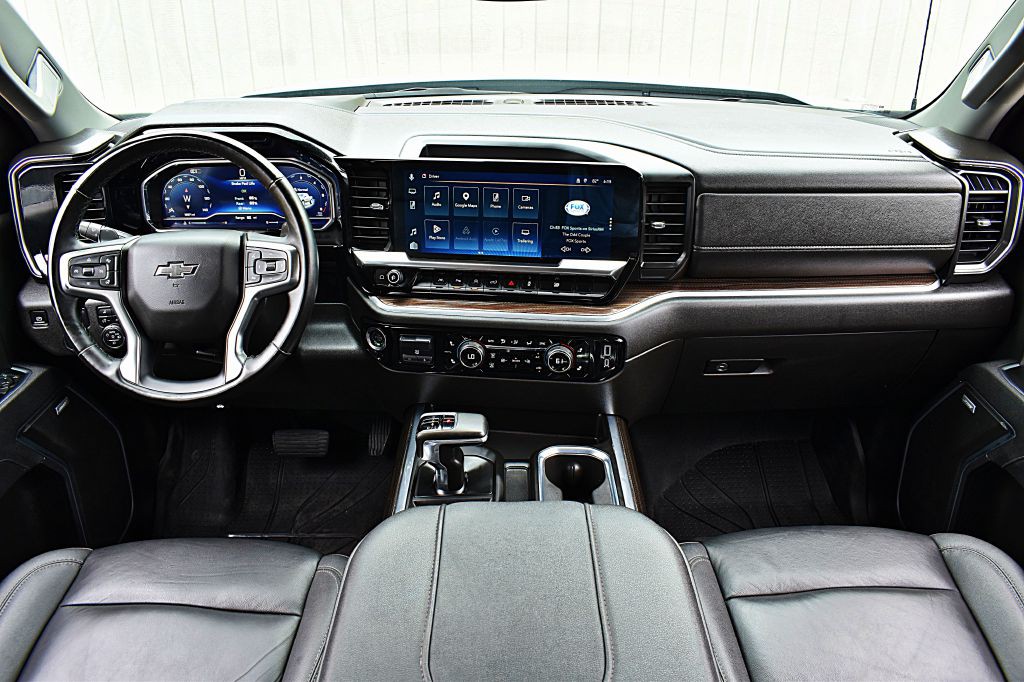 2025 Chevrolet Silverado 1500 Image 24