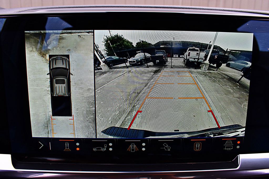 2025 Chevrolet Silverado 1500 Image 32