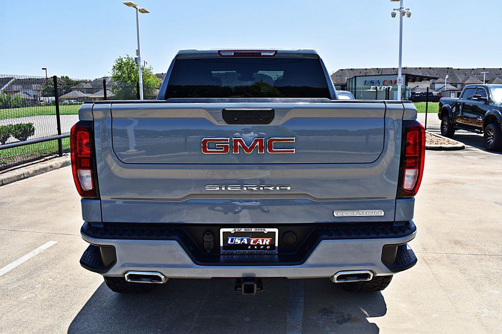 2024 GMC Sierra Image 6
