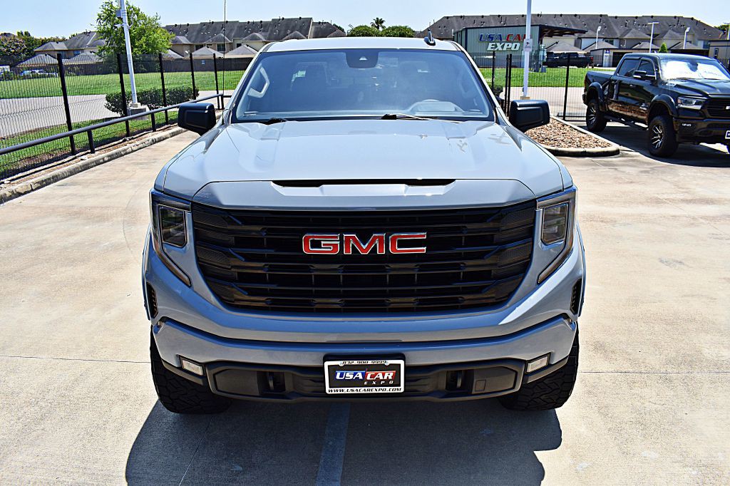 2024 GMC Sierra Image 13