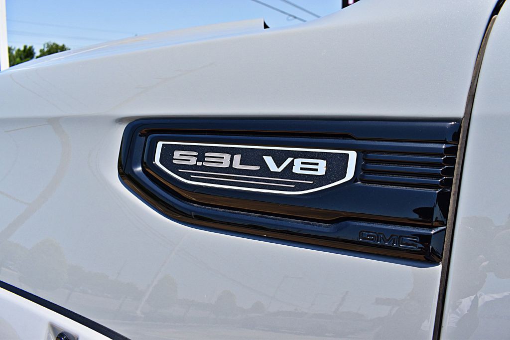 2024 GMC Sierra Image 50