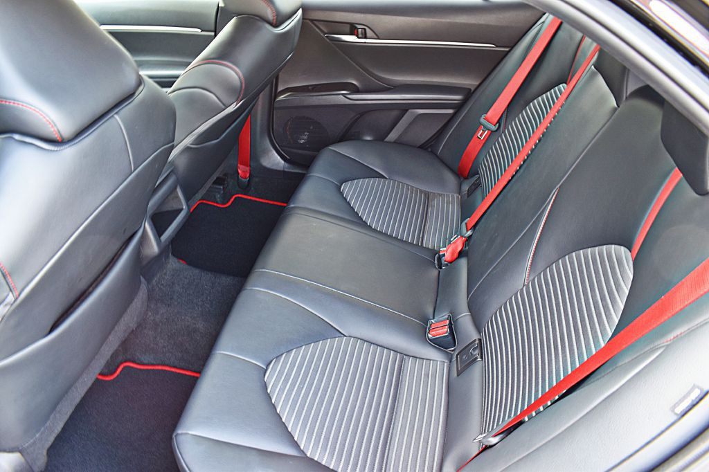 2022 Toyota Camry Image 18