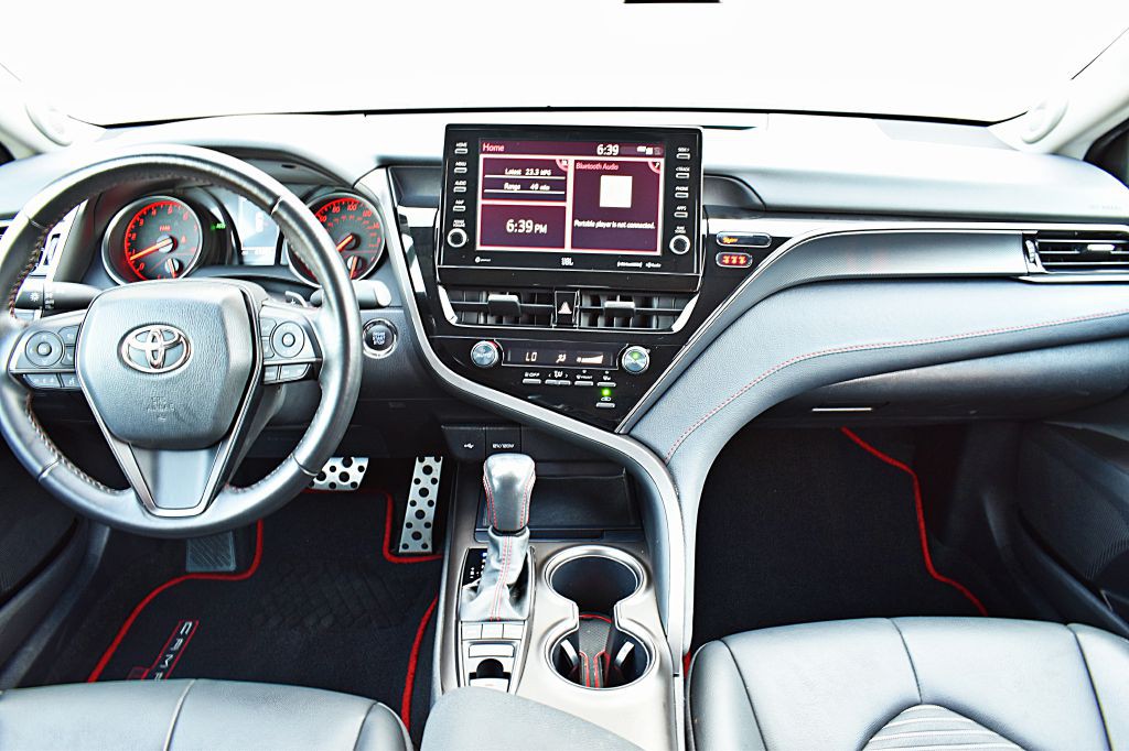 2022 Toyota Camry Image 24