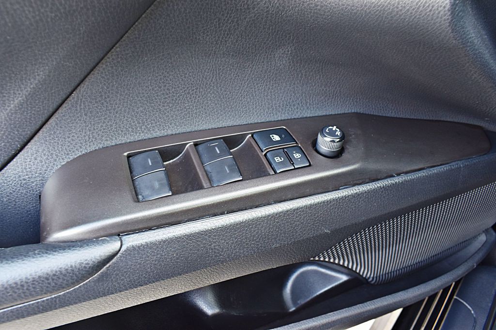 2022 Toyota Camry Image 39