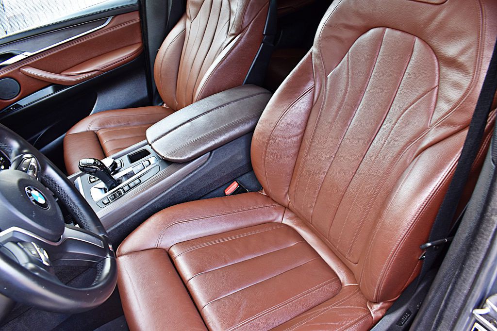 2016 BMW X5 Image 18
