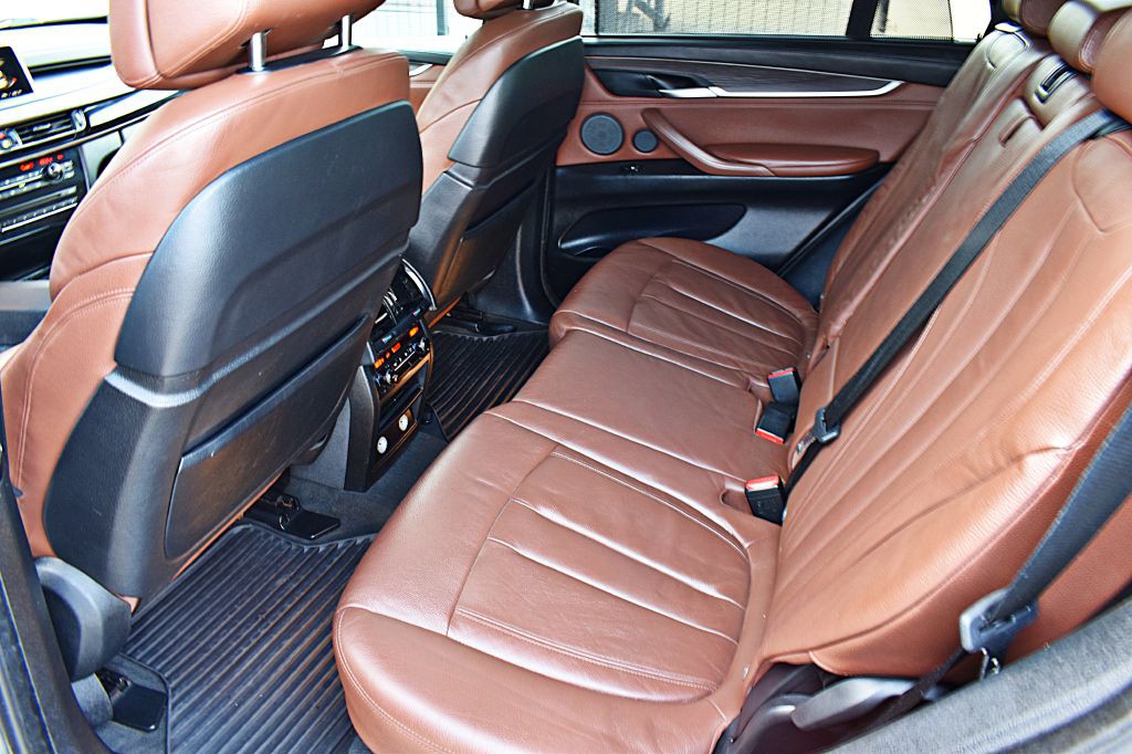 2016 BMW X5 Image 19