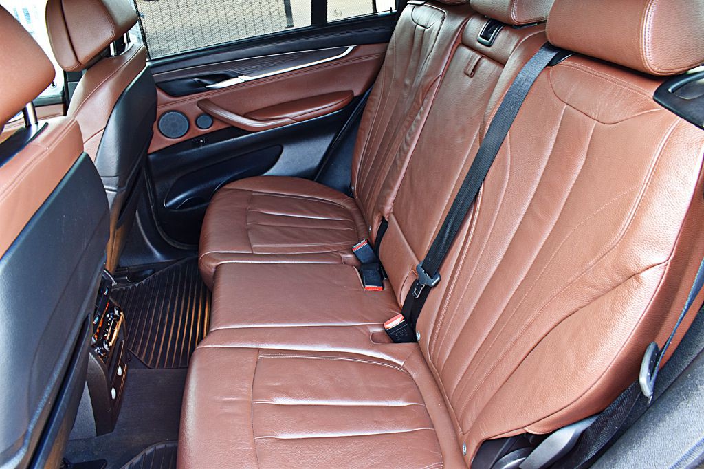 2016 BMW X5 Image 20