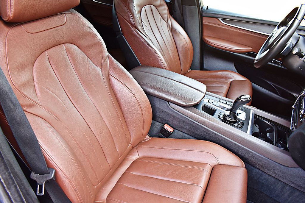 2016 BMW X5 Image 23