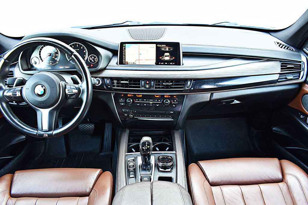 2016 BMW X5 Image 25