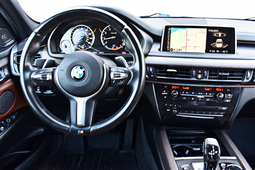 2016 BMW X5 Image 26