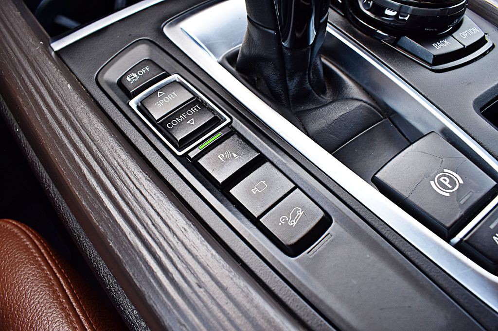 2016 BMW X5 Image 35