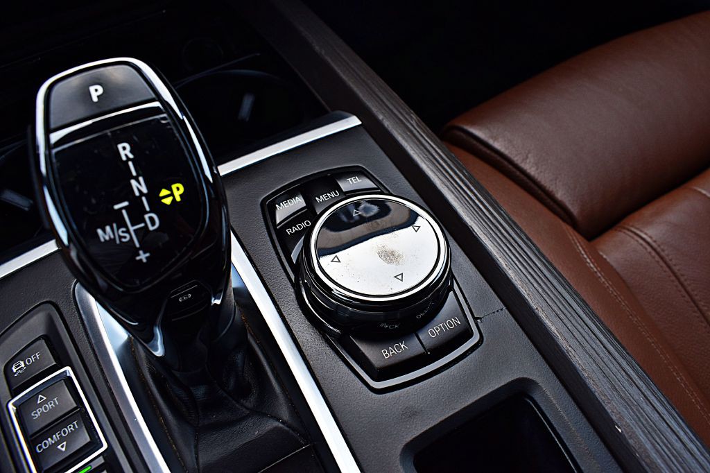 2016 BMW X5 Image 36