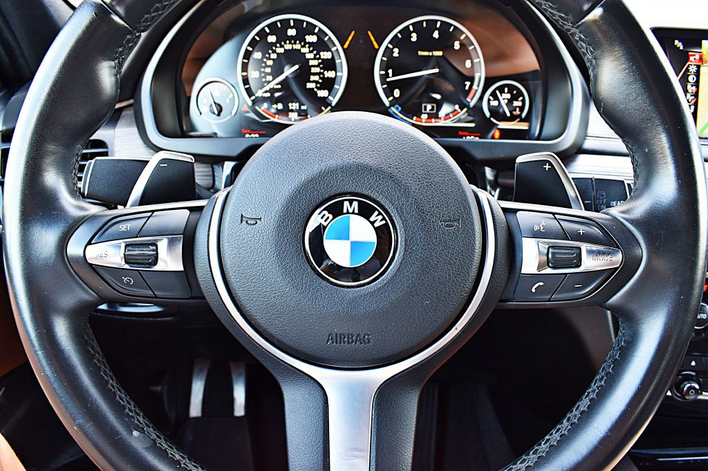 2016 BMW X5 Image 38