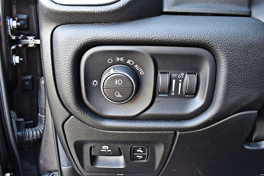 2023 RAM 1500 Image 45