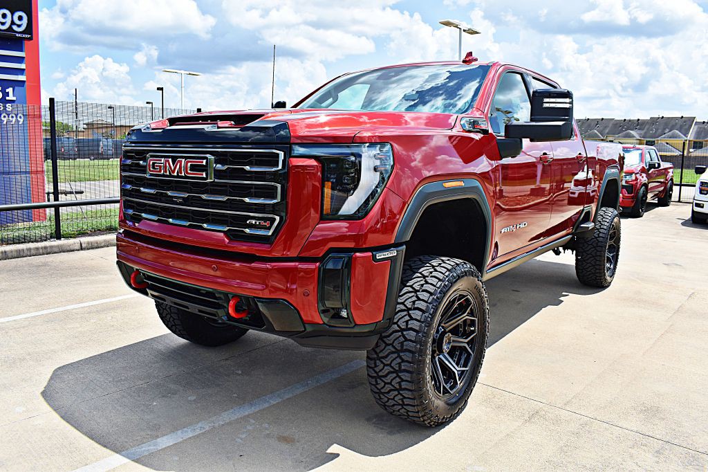2026 GMC Sierra Image 14