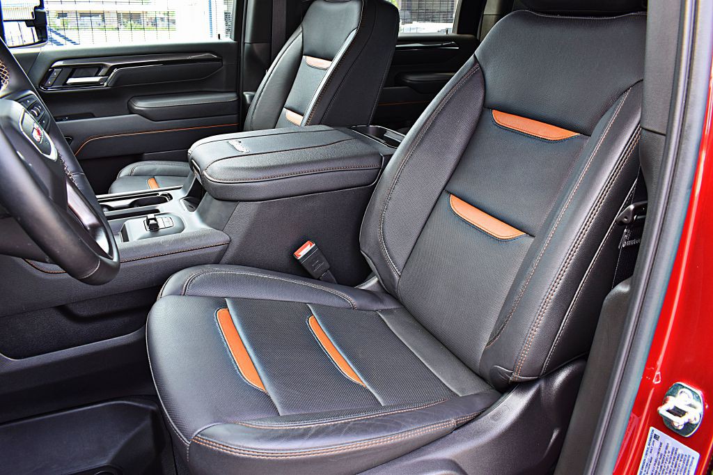 2026 GMC Sierra Image 17