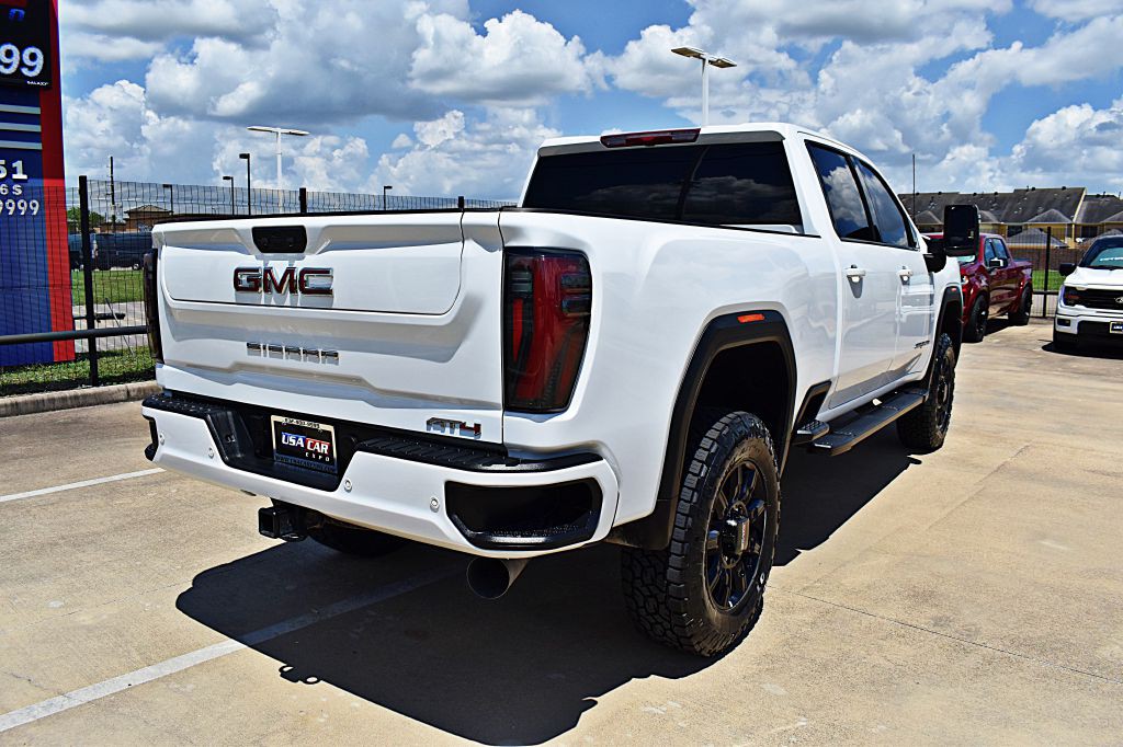 2026 GMC Sierra Image 7