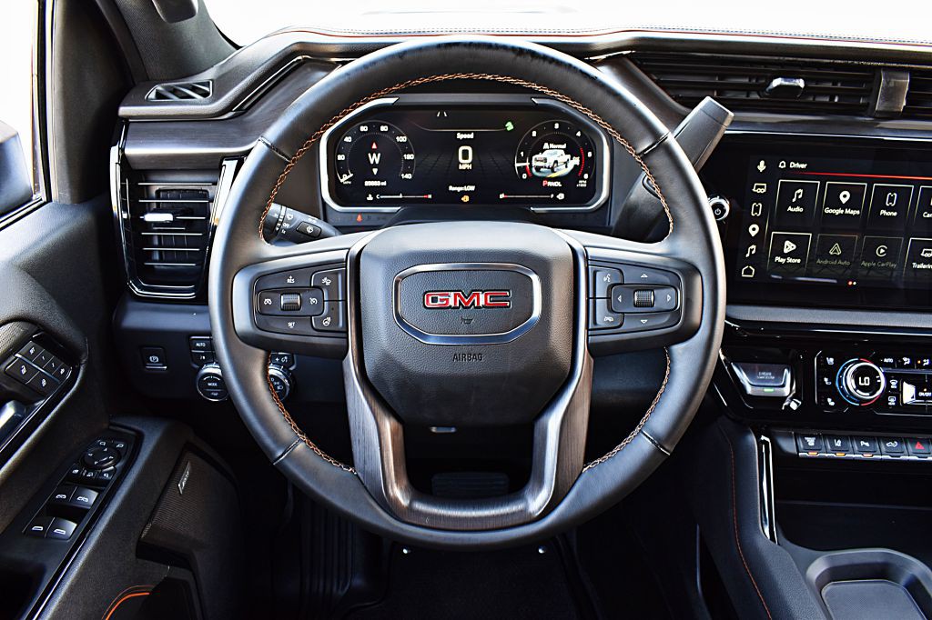 2026 GMC Sierra Image 26