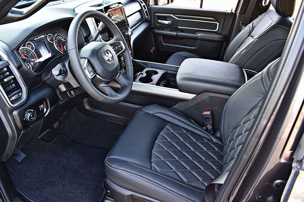 2026 RAM 2500 Image 17