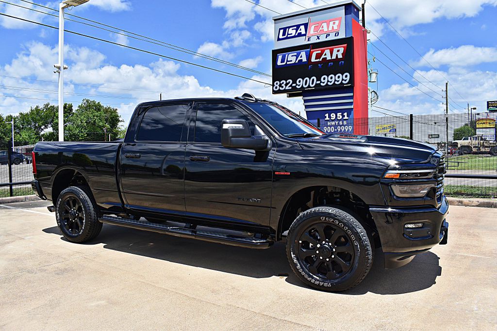 2026 RAM 2500 Image 3