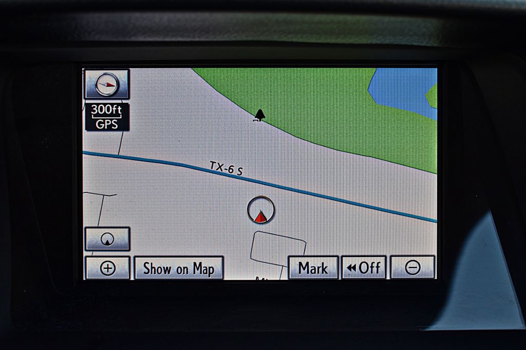 2011 Lexus RX Image 32