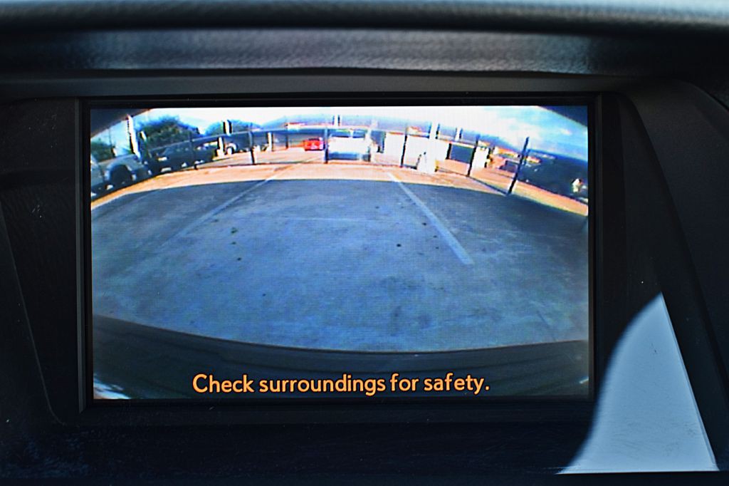 2011 Lexus RX Image 33