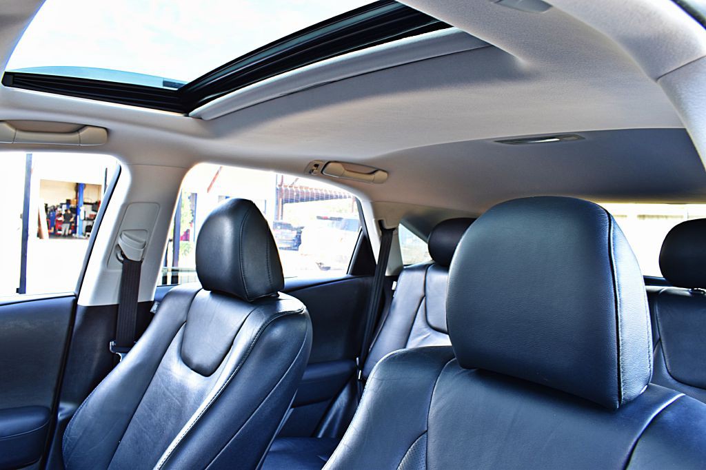 2011 Lexus RX Image 45